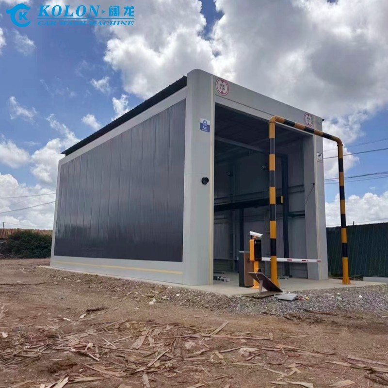 Κολόν 67kW λεωφορείο πλυντήριο με το κουμπί ασφαλείας Stop και Μαξ ταχύτητα πλύσης 7 λεωφορεία / ώρα